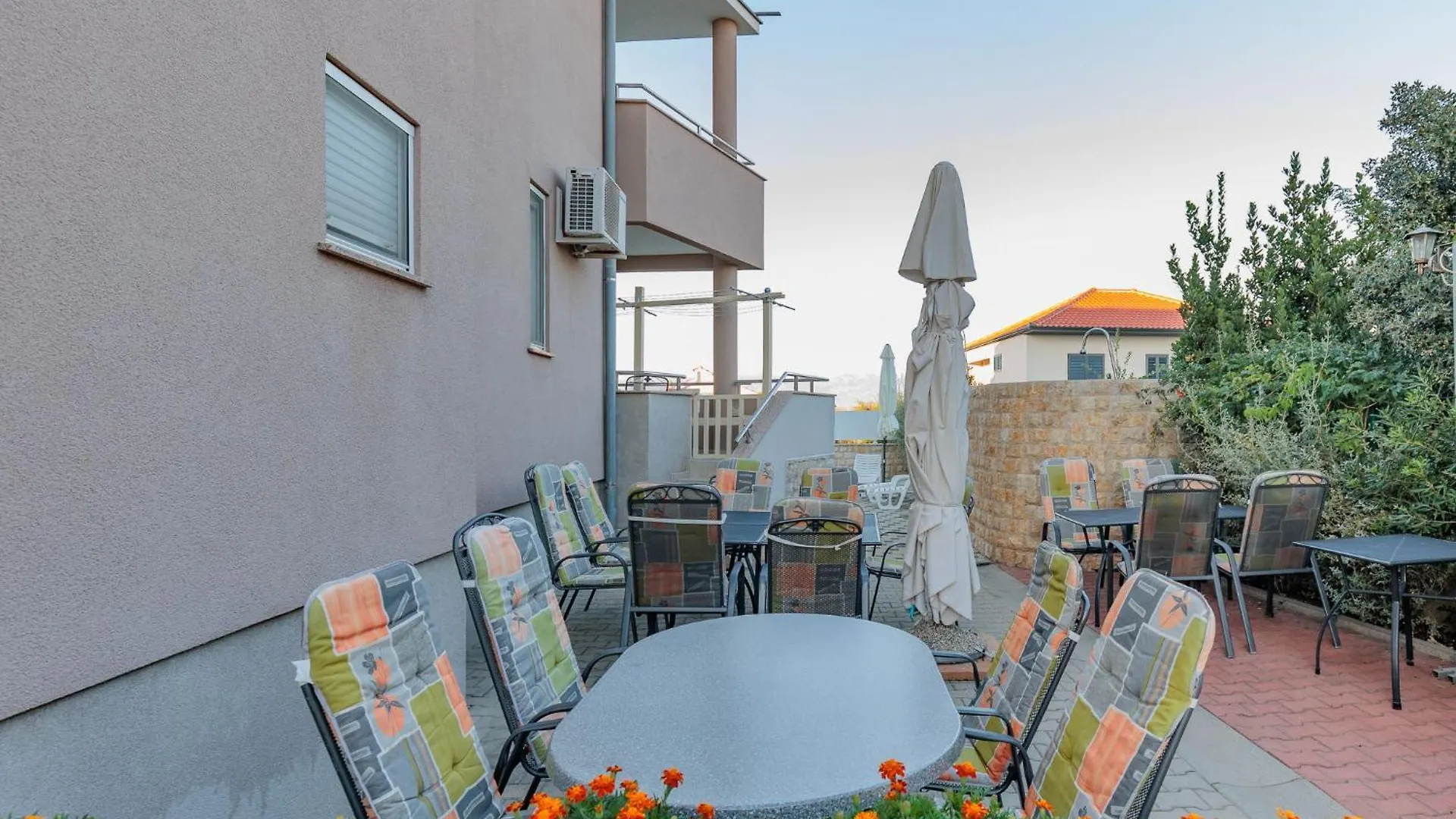 Apartment Mlasina.5 Nin